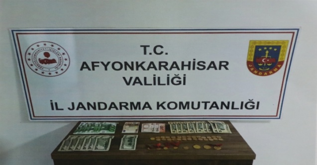 Silah kaçakçılarına yapılan operasyonda 2 kişi yakalandı