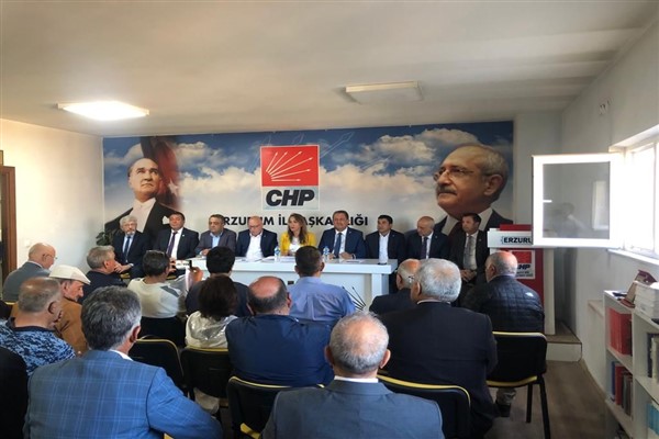 CHP Genel Başkan Yardımcısı İlgezdi: ''Geçmişte Erzurum’un da aralarında bulunduğu bazı illerde kapılar yüzümüze kapatılıyordu. O kapılar sonuna kadar açılıyor şimdi.''