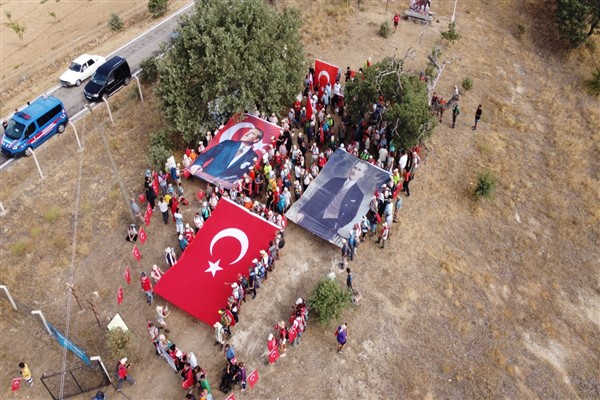 Zafer Yolu kafilesi Takmak’ta