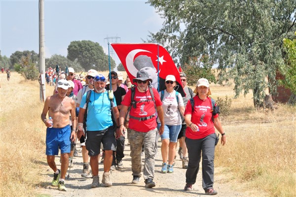İzmir’in Zafer Yolu kafilesi Uşak’ta
