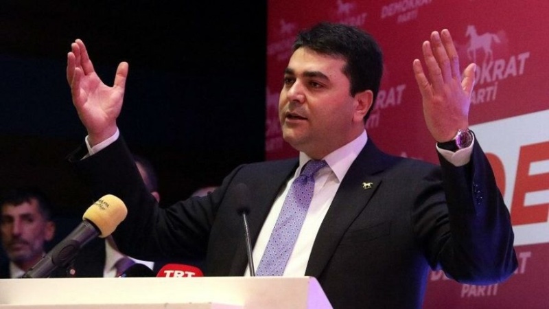 Uysal Yunanistan ile kontrollü gerilim planlanıyor