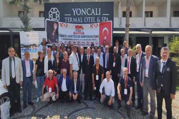 Gazeteciler Kütahya'da buluştu