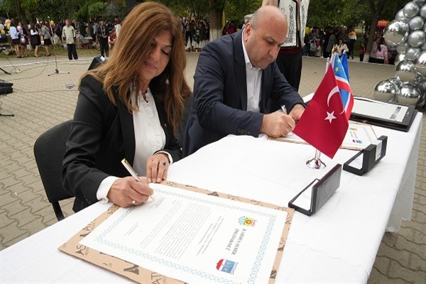 Valkeneş ve Tarsus kardeş şehir protokolü imzaladı