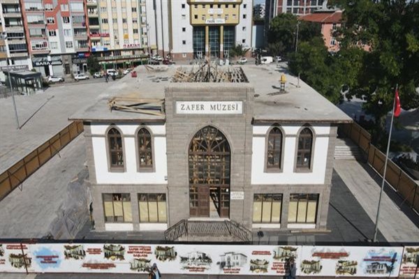 Zafer Müzesi'nde restorasyon çalışmaları başladı