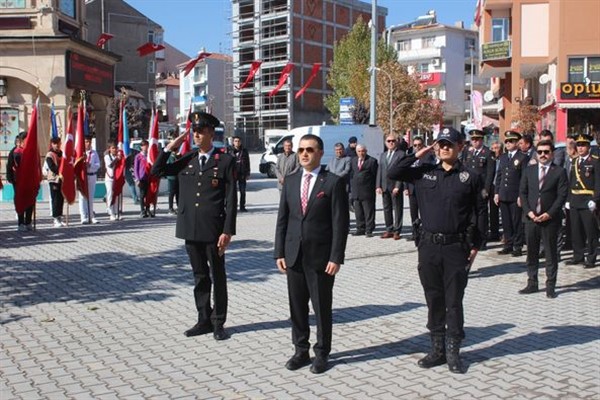 Afyonkarahisar'da Cumhuriyet Bayramı töreni