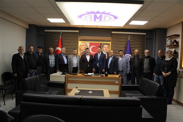 TBMM Kamu Denetçiliği Uzmanı Özgür, Afyonkarahisar'ın muhtarlarıyla buluştu