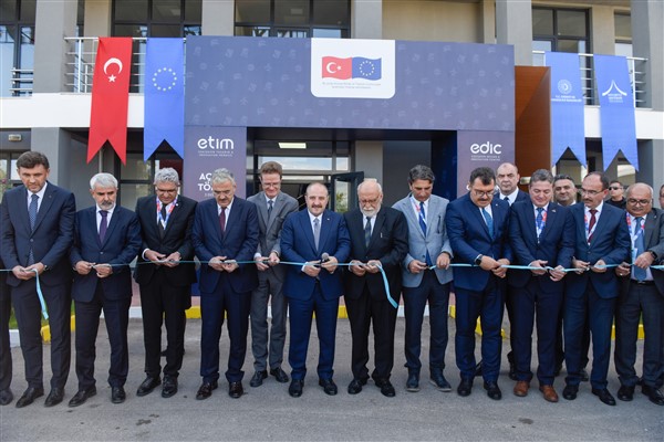 Eskişehir Tasarım ve İnovasyon Merkezi açıldı