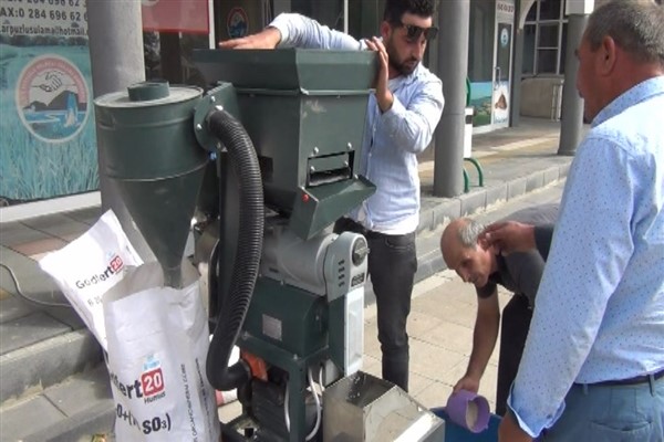 ''Mini çeltik makinası''ndan ilk ürün