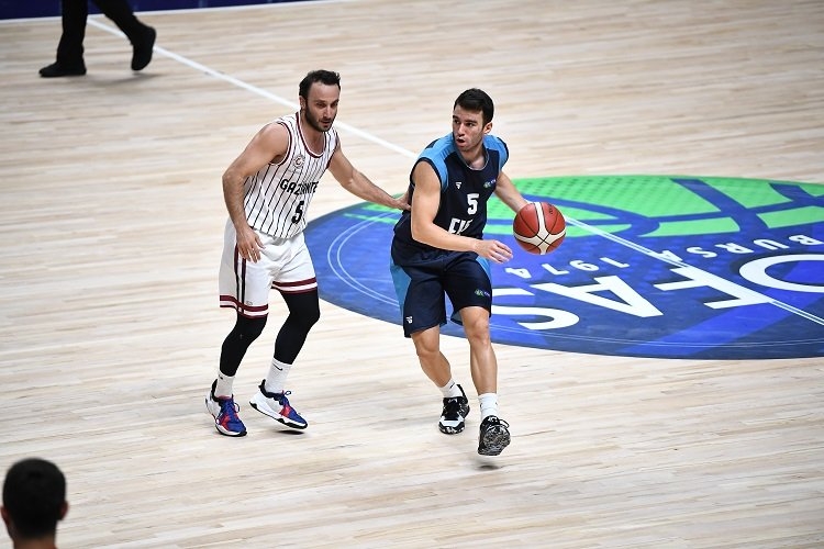 TOFAŞ'ın rakibi Gaziantep Basketbol ile karşı karşıya