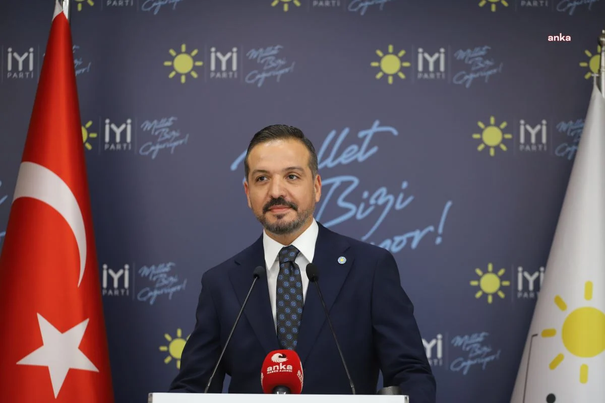 Kongrede yaşanan kavgayla ilgili İYİ Partili Zorlu'dan açıklama geldi