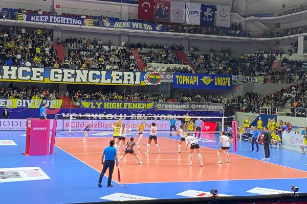 Eczacıbaşı Dynavit: 3 - Fenerbahçe Opet: 0
