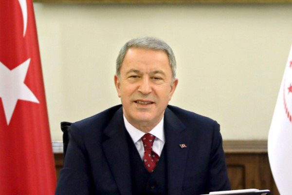Bakan Akar, İtalya Savunma Bakanı Crosetto ile görüştü
