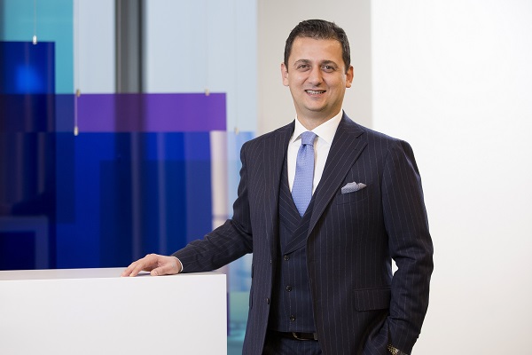 Üretim sektöründeki her 10 CEO'dan 8'i çalışan sayısını artırmayı planlıyor