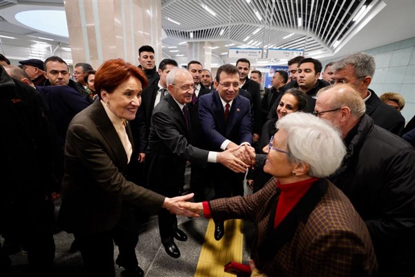 Dudullu-Bostancı Metro Hattı törenle hizmete açıldı