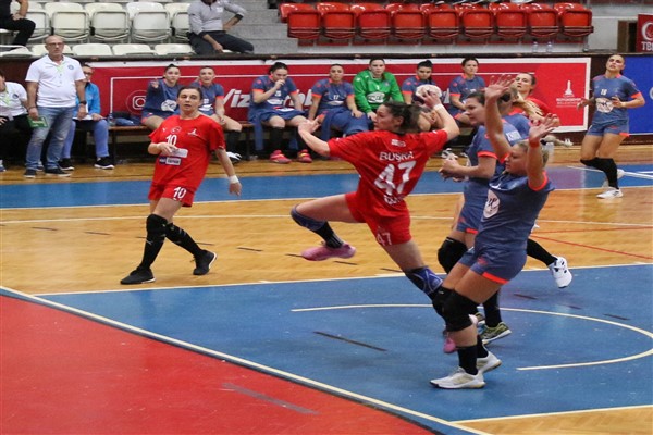 İzmir Büyükşehir Belediyesi, Maccabi Arazim Ramat Gan'ı yendi