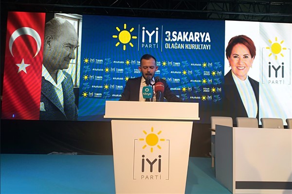 İYİ Parti Sakarya İl Kongresi başladı