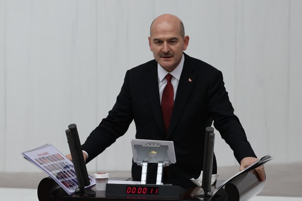 Bakan Soylu'dan 'kadına şiddet' mesajı: 
