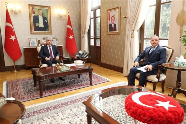 Rektör Depci'den Vali Doğan'a ziyaret