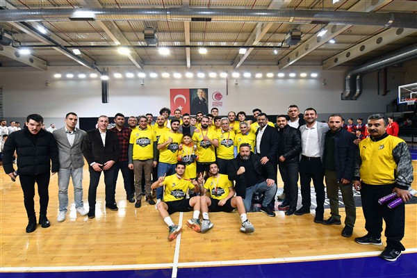 Büyük Erkekler Ligi’nin şampiyonu ABB EGO Spor