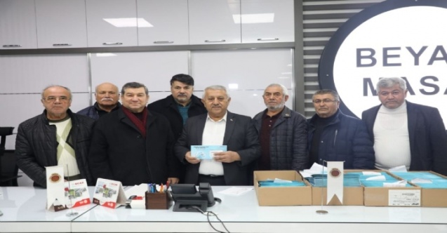 Öğrenci Dostu Başkan’dan Burs Yardımı