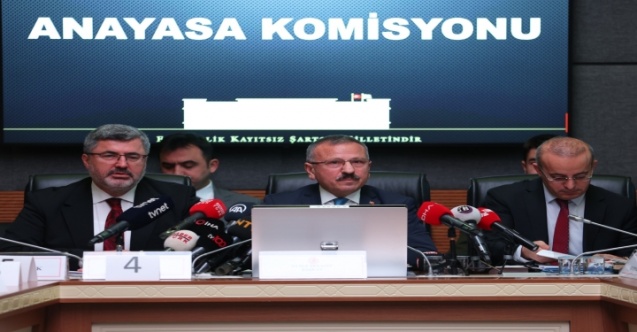 Özkaya, Başörtüsü Ve Aile İle Alakalı Anayasa Değişikliği Teklifi Hakkında Açıklama Yaptı