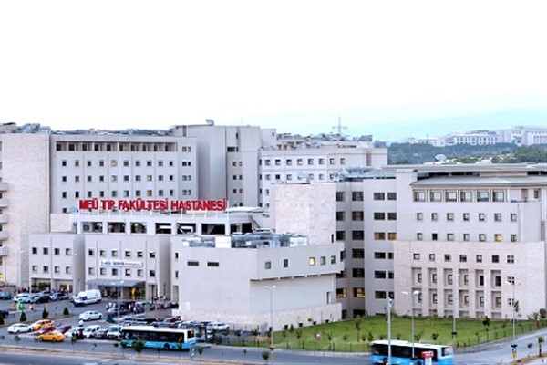 Mersin Üniversitesi Hastanesi'nde 200’den fazla depremzedenin tedavisi sürüyor