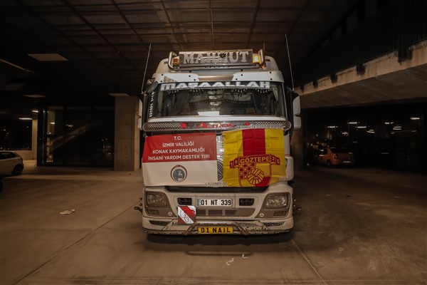 Göztepe Spor Kulübü sivil toplum kuruluşu gibi çalışıyor