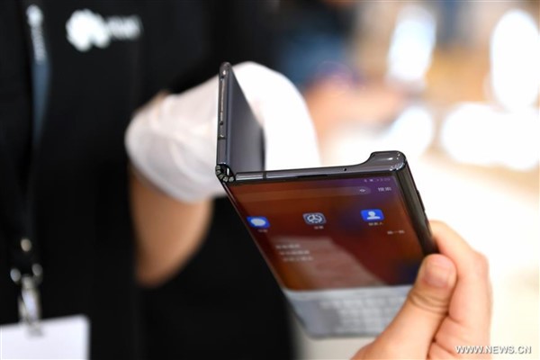 Çin'de katlanabilir telefonların satışı 2022'de yüzde 144,4 oranında arttı
