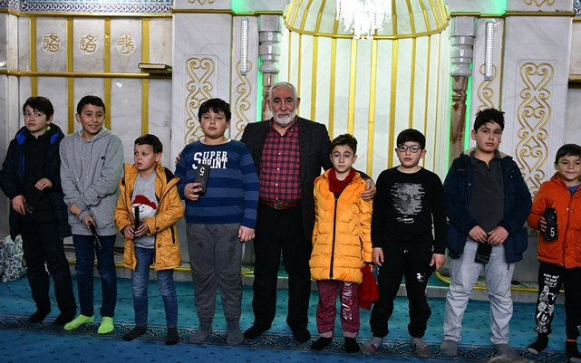 İscehisar'da Camiler Çocuk Açtı