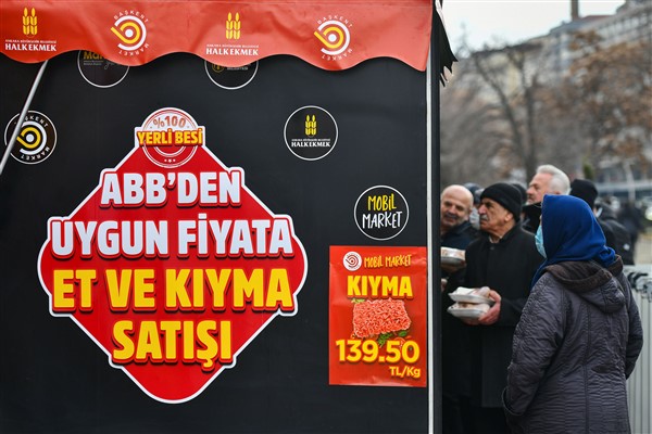 Başkent Mobil Market uygulamasının ilk gününde 2 ton 100 kilogram et satıldı