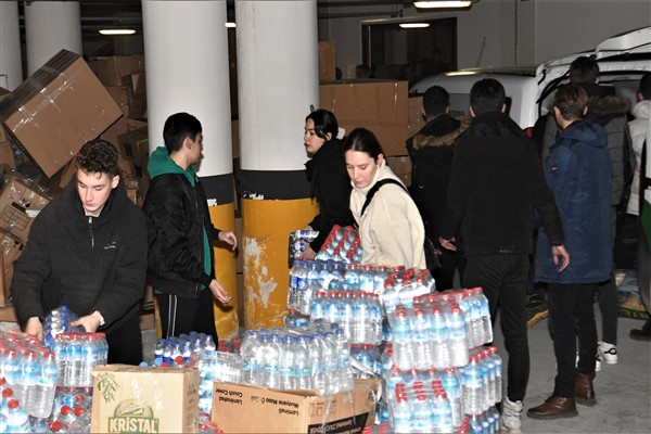 Bornova'da canlı bağlantı ile ihtiyaç tespiti