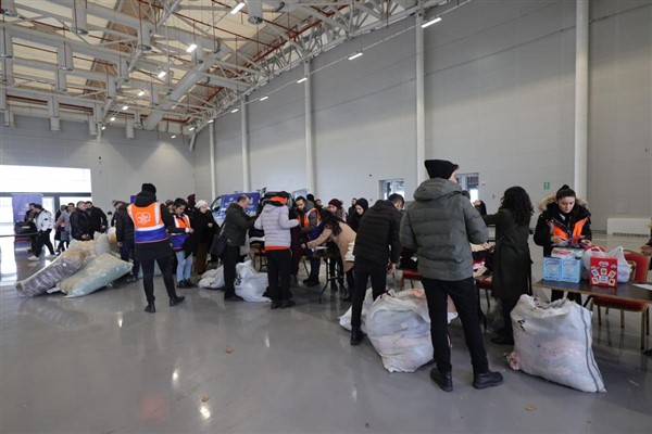 İBB afet yardım kampanyası başlattı