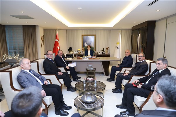İYİ Parti'den 'Türk Silahlı Kuvvetleri’nin Yeniden Yapılandırılması' konulu rapor