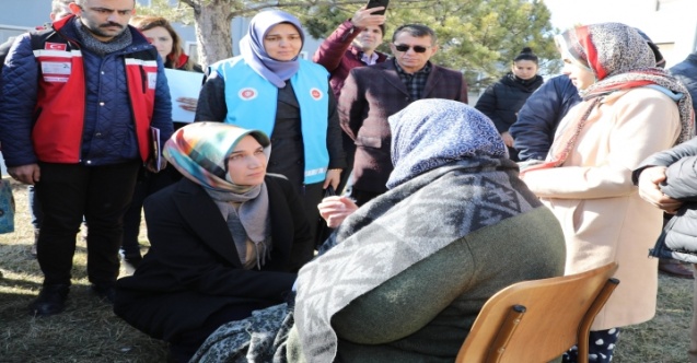 Vali Yiğitbaşı, Tınaztepe KYK Öğrenci Yurduna Yerleştirilen Depremzedeleri Ziyarette Bulundu